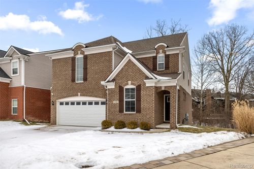 18967 Denali Cir, Northville, MI, 48168-2482 | Card Image