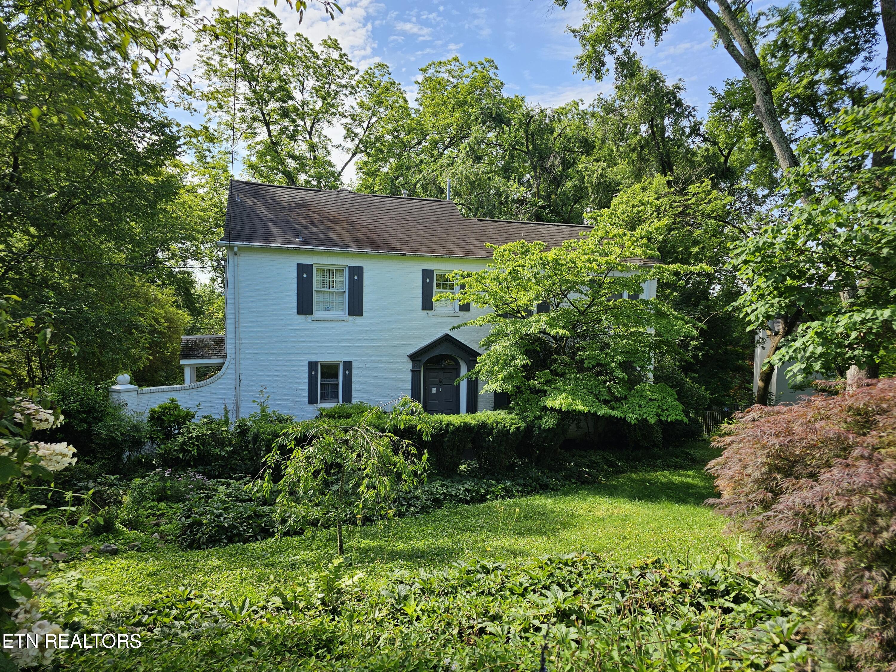 Scenic Dr, Knoxville, TN 37919