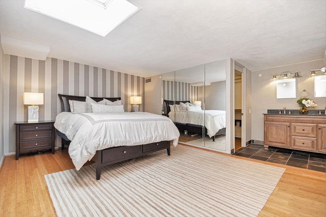 APT-6H - 3000 Farnam St, Condo with 2 bedrooms, 2 bathrooms and null parking in Omaha NE | Image 16