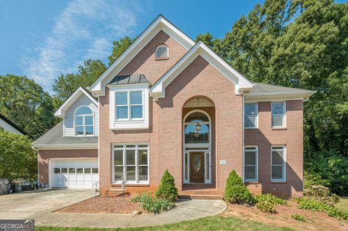 90 Cross Creek Dr, Lilburn, GA, 30047-7054 | Card Image