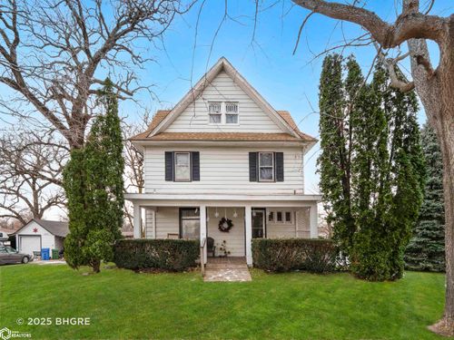 1206 S Elm St, Jefferson, IA, 50129-2604 | Card Image