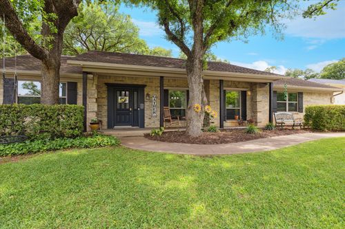 1133 Harris Ave, Hurst, TX, 76053-6346 | Card Image