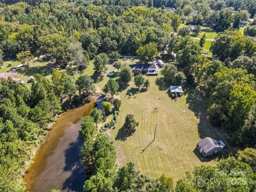 4661 Willie Bayne Ln, Heath Springs, SC, 29058-8898 | Card Image