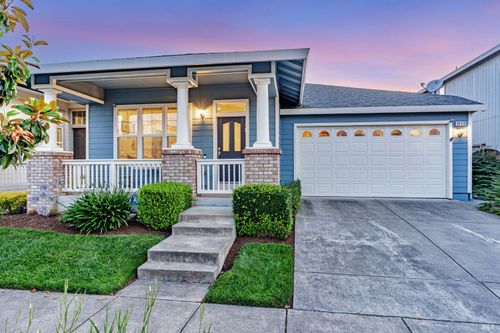 8149 Luisa Way, Windsor, CA, 95492-7741 | Card Image