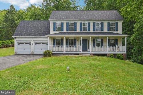 3245 Loring Dr, HUNTINGTOWN, MD, 20639-4208 | Card Image