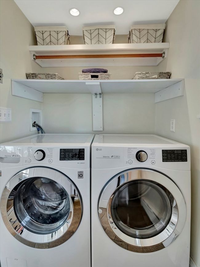 65 Holbrook Ave, House other with 1 bedrooms, 2 bathrooms and 4 parking in Hull MA | Image 13