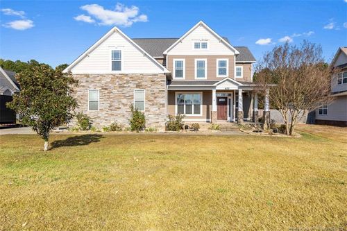 400 Oakridge Dr, Raeford, NC, 28376-7195 | Card Image