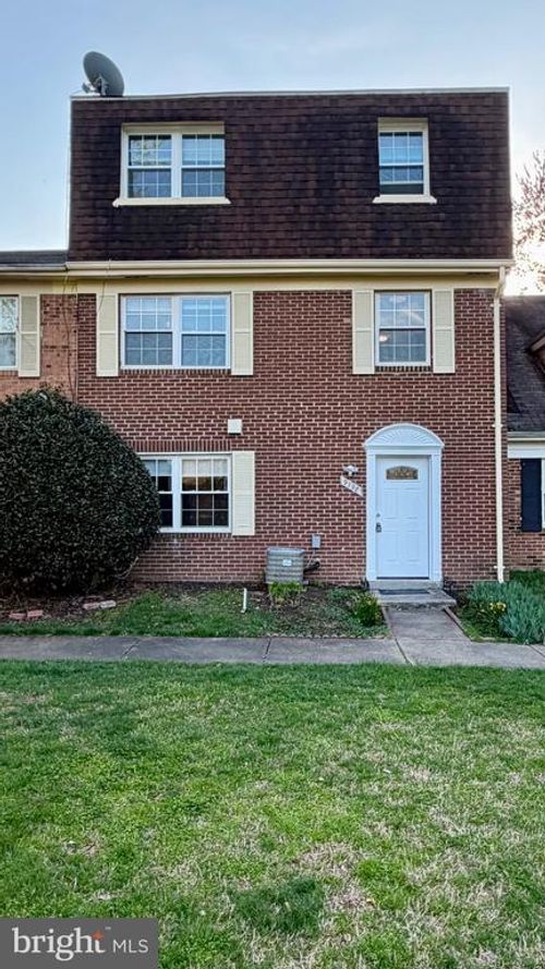 9798 Hagel Cir, LORTON, VA, 22079-4311 | Card Image