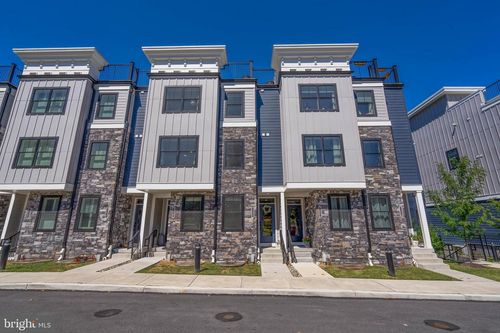 2005 Hyview Ter, FORT WASHINGTON, PA, 19034-3026 | Card Image