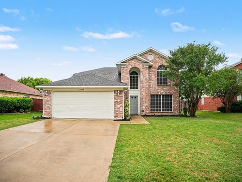 4523 Hanover St, Grand Prairie, TX, 75052-3525 | Card Image