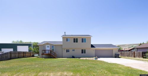 175 Village Dr, Evanston, WY, 82930-9528 | Card Image