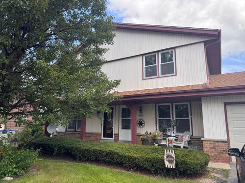 8022 N 93rd Ct, Milwaukee, WI, 53224-2966 | Card Image