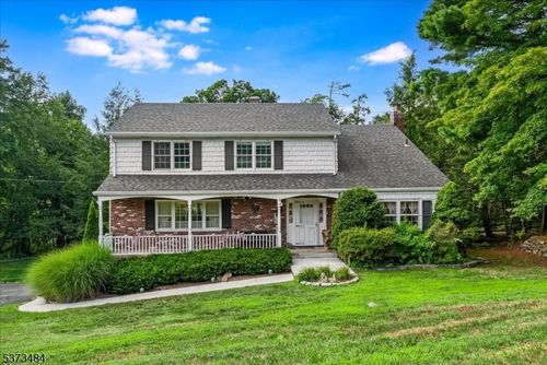 5 Bisset Dr, West Milford, NJ, 07480-1601 | Card Image