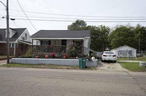 131 Whitehall St, Jackson, TN, 38301-5532 | Card Image