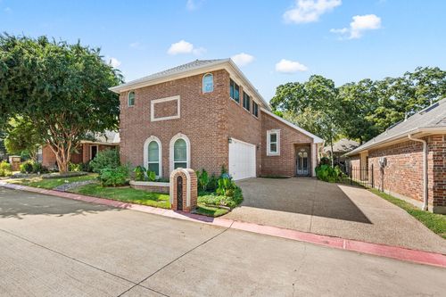 1503 Fiori Way, Euless, TX, 76039-4461 | Card Image