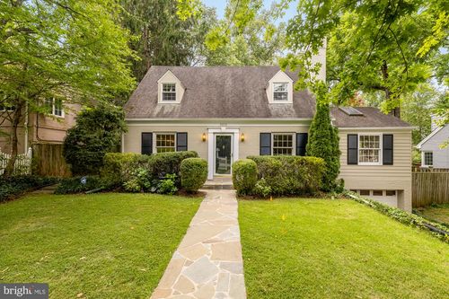 5806 Wilson Ln, BETHESDA, MD, 20817-6205 | Card Image