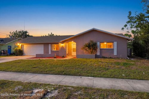 10374 Timbercrest Rd, Spring Hill, FL, 34608-3352 | Card Image
