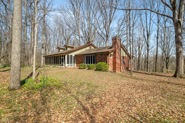 1828 W 750 S, House other with 3 bedrooms, 3 bathrooms and null parking in Trafalgar IN | Image 35