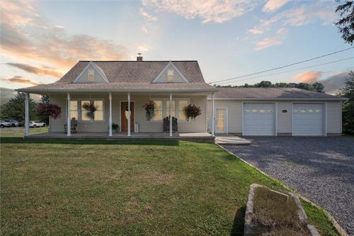 1229 Butler Rd, Worthington, PA, 16262-5305 | Card Image