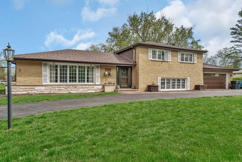 7040 W 131st St, Palos Heights, IL, 60463-2606 | Card Image