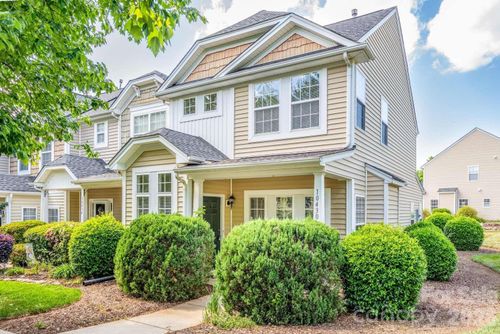 10430 Trolley Run Dr, Cornelius, NC, 28031-8306 | Card Image