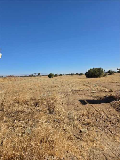 0 Vac Avenue N, Lancaster, CA, 93536 | Card Image