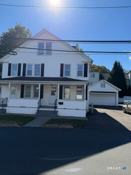 301 Spruce St, Southport, CT, 06890-1402 | Card Image