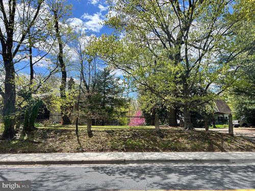 413 Ethan Allen Ave, TAKOMA PARK, MD, 20912-5428 | Card Image