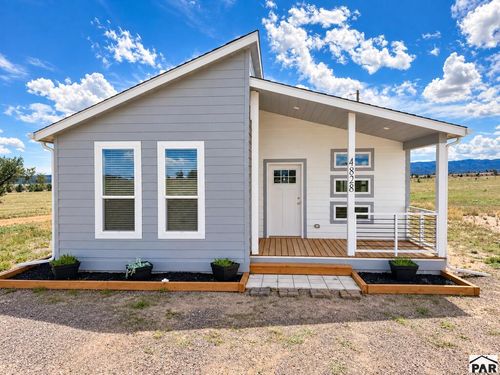 4828 Hicklin Dr, Colorado City, CO, 81019-5015 | Card Image