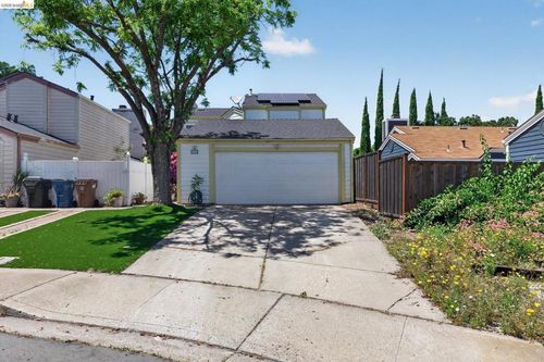 3320 Streamwood Ct, Antioch, CA, 94531 | Card Image