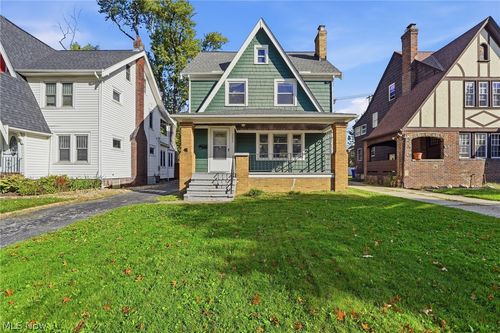 3657 Silsby Rd, University Heights, OH, 44118-3645 | Card Image