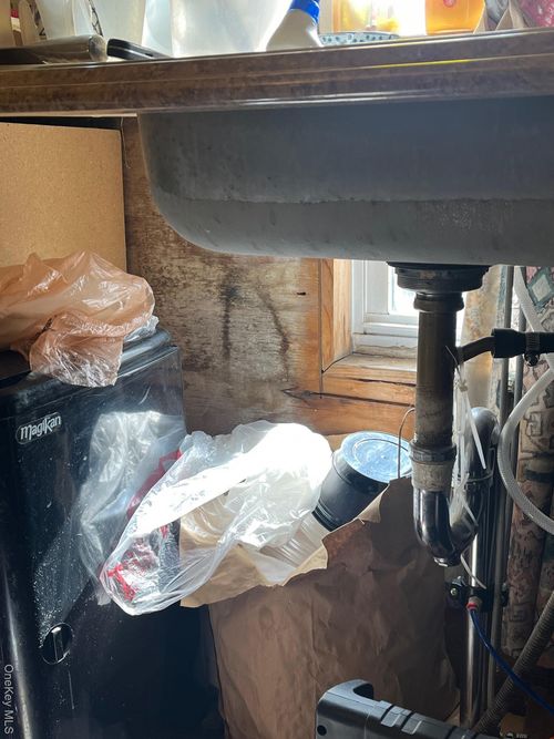 16 Park Pl, Hempstead, NY, 11550-4711 | Card Image