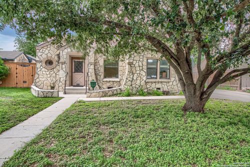 281 W Mariposa Dr, San Antonio, TX, 78212-1508 | Card Image