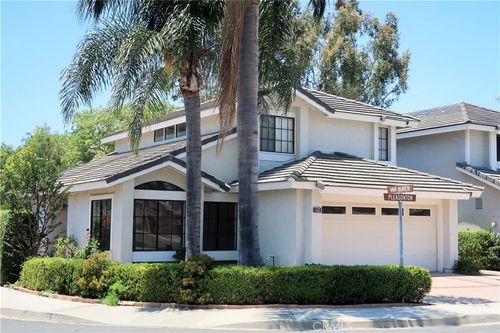 12 Pleasonton, Irvine, CA, 92620-3707 | Card Image