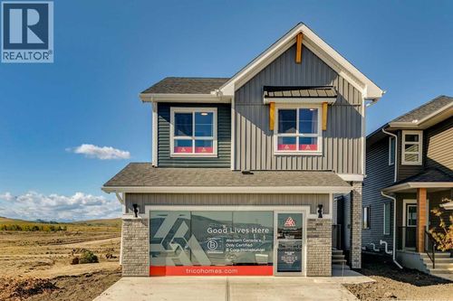 28 Southborough Lane, Cochrane, AB, T2C5H9 | Card Image