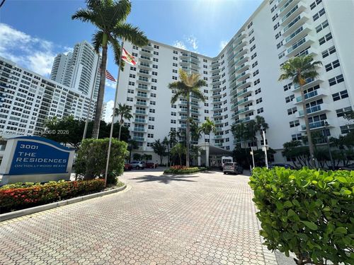 1429-3001 S Ocean Dr, Hollywood, FL, 33019-2874 | Card Image