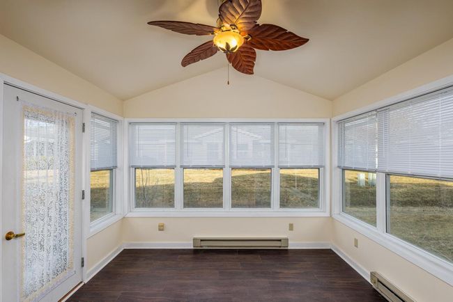 2 - 407 E 3rd Avenue, Condo with 2 bedrooms, 2 bathrooms and null parking in ELKHORN WI | Image 8