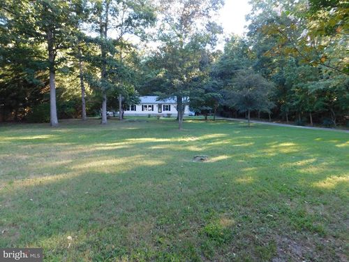 2608 Hunting Quarter Rd, HOUSTON, DE, 19954-2539 | Card Image