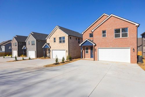 2-443 Sandhill Rd, La Vergne, TN, 37086-2424 | Card Image