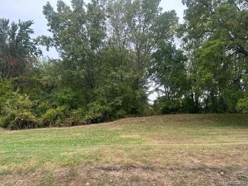 Lot B Chapin Street, Grand Blanc Charter Township, MI, 48507 | Card Image