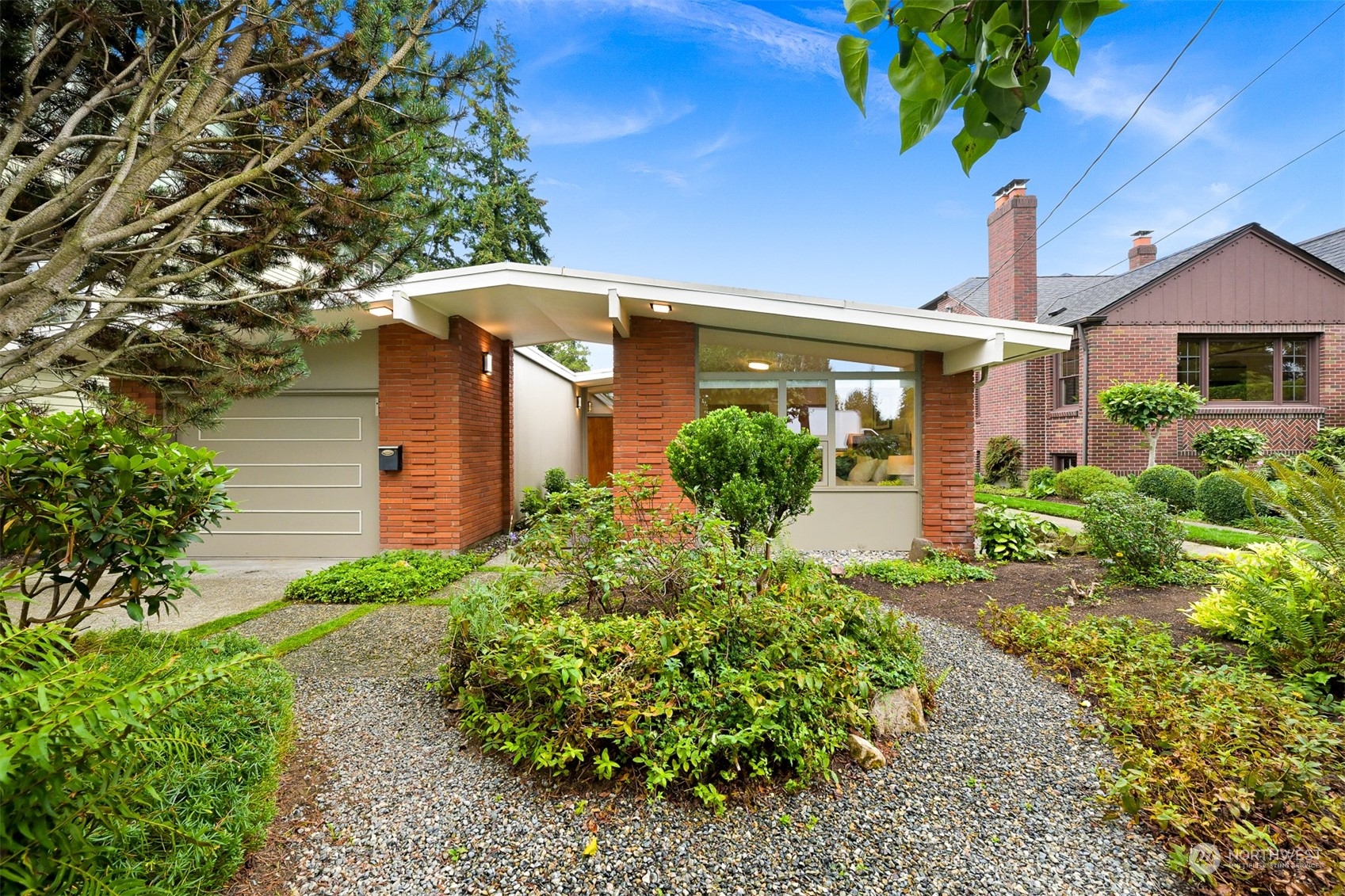 45th Ave, Seattle, WA 98115