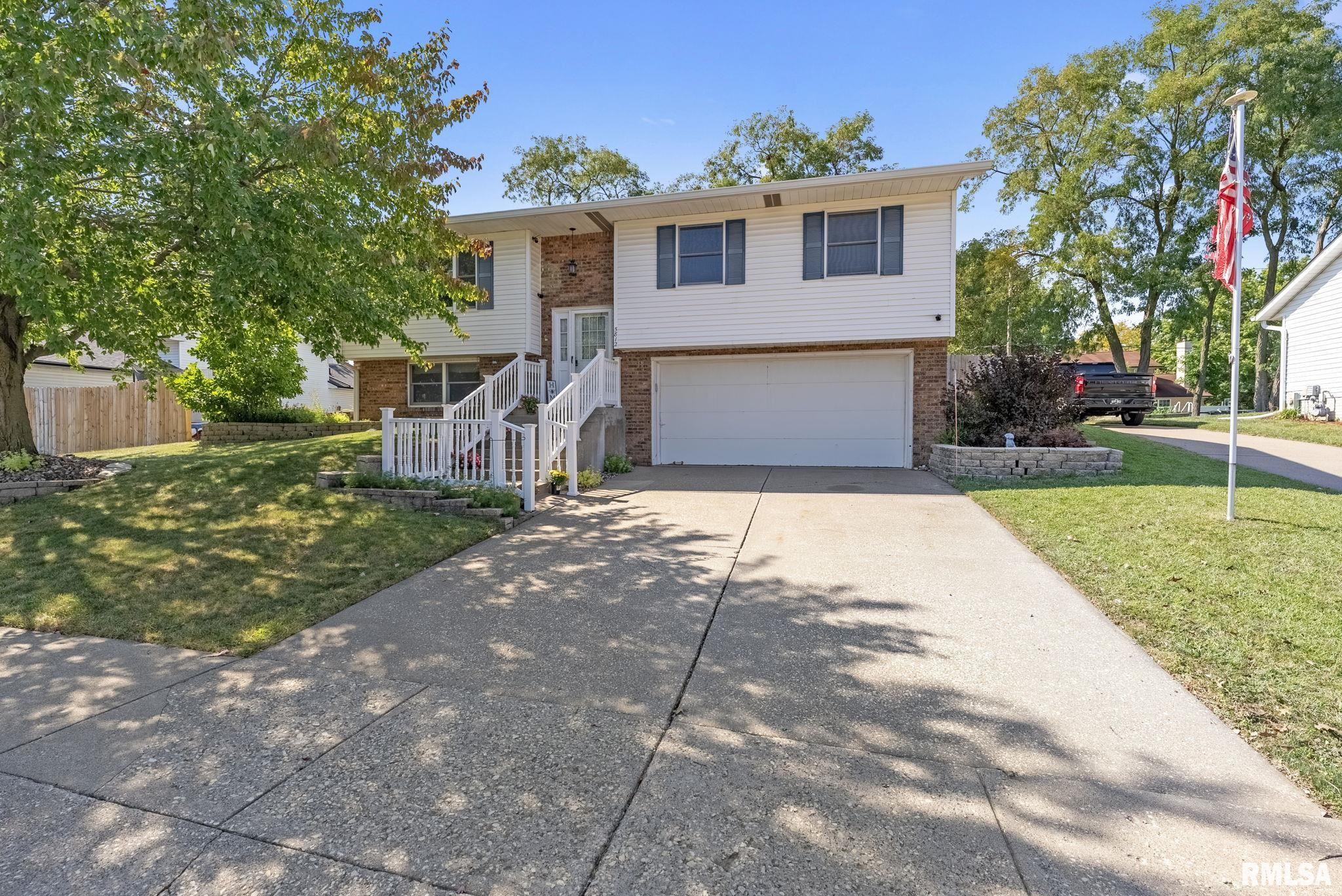 Appomattox Rd, Davenport, IA 52806
