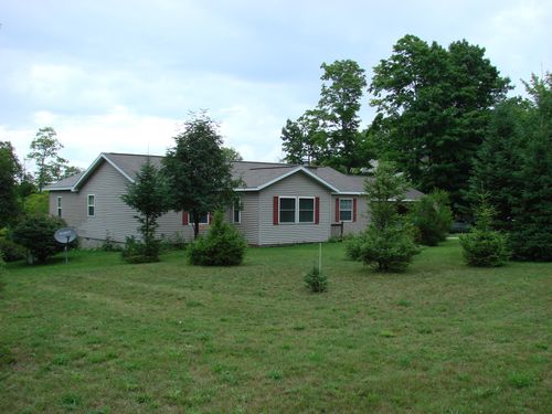 21652 Ridge Rd, Grand Marais, MI, 49839 | Card Image