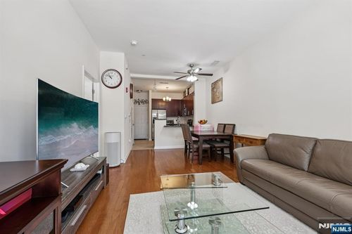 1127 Riverview Ave, Englewood, NJ, 07631-8718 | Card Image