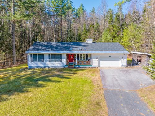 35 Steinfeldt Ln, Long Lake, NY, 12847-7743 | Card Image