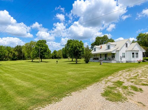 235 Park Lane, Fayetteville, TX, 78940 | Card Image
