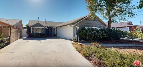 6619 Sunnyslope Ave, Sherman Oaks, CA, 91401-5919 | Card Image