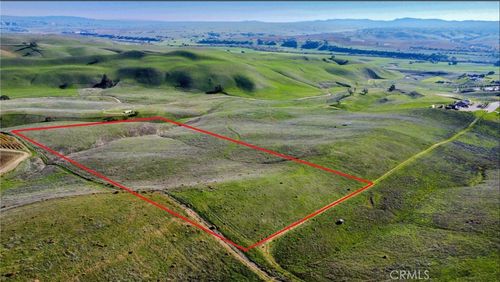 3705 Gruenhagen Flt, Paso Robles, CA, 93446-7081 | Card Image