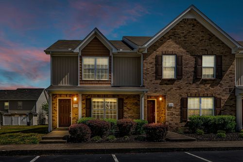 2017 Victory Gallop Ln, Murfreesboro, TN, 37128-8252 | Card Image