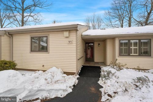 975-975 Kennett Way, WEST CHESTER, PA, 19380-5724 | Card Image